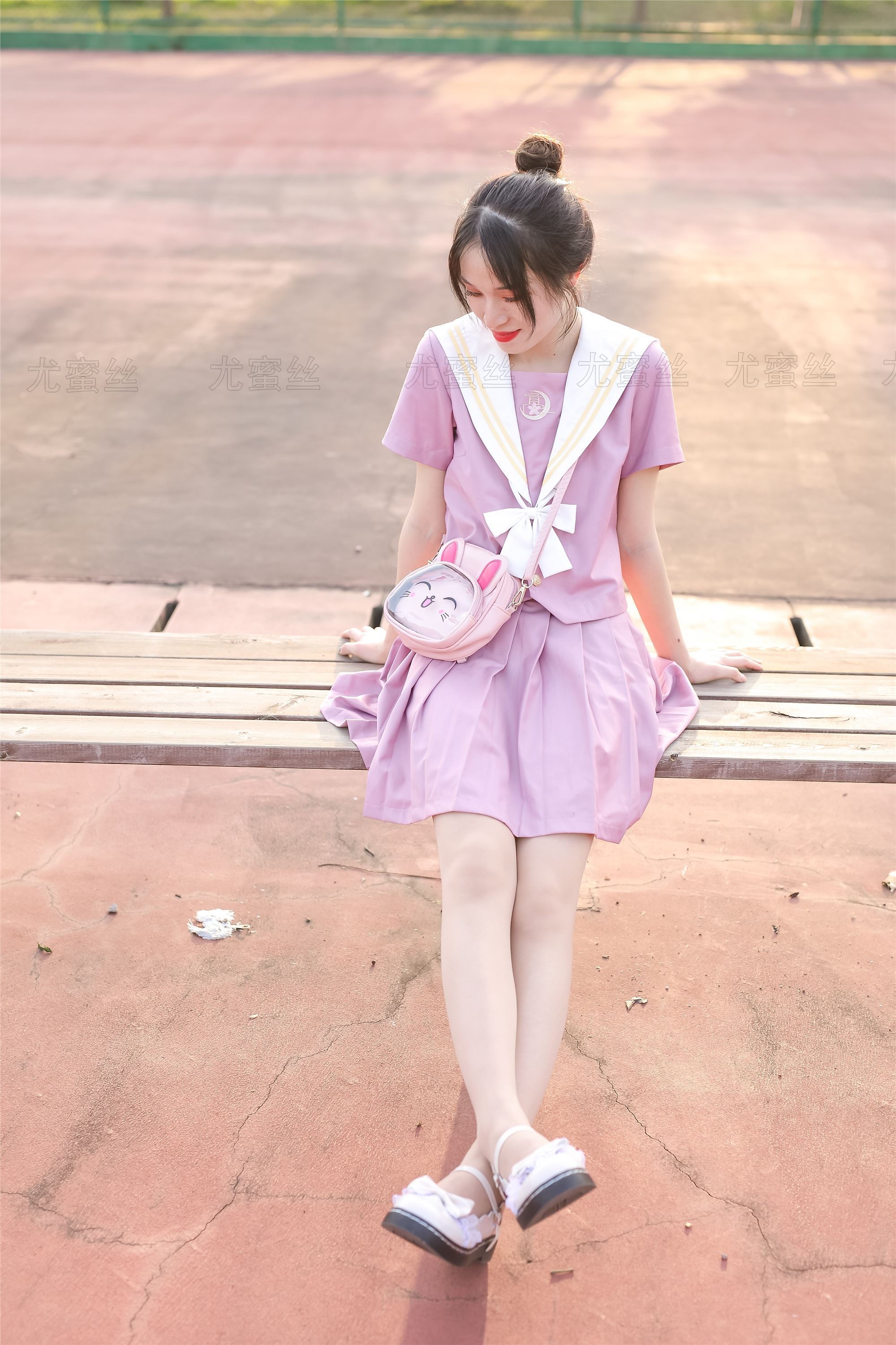 尤蜜丝 穿搭写真 NO.025